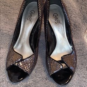 Carlos Santana Heels